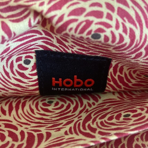 HOBO clutch leather wallet - Picture 8 of 9